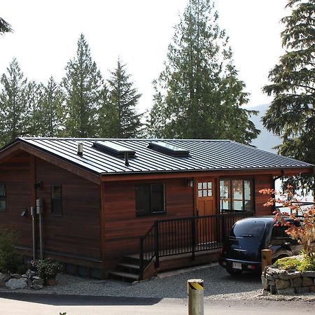 Tilby'S Rainbow Cottage Port Renfrew Ngoại thất bức ảnh