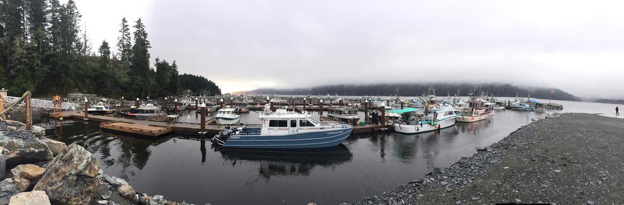 Tilby'S Rainbow Cottage Port Renfrew Ngoại thất bức ảnh